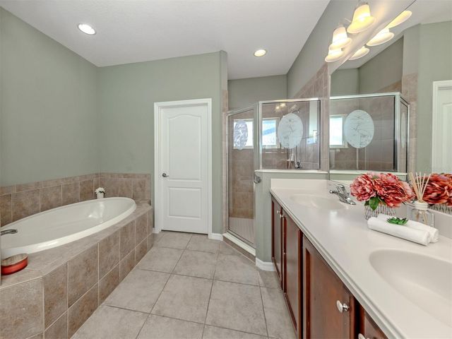 2175 CHENILLE COURT, Venice, FL 34292