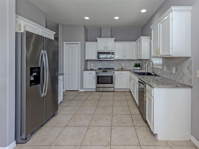 2175 CHENILLE COURT, Venice, FL 34292