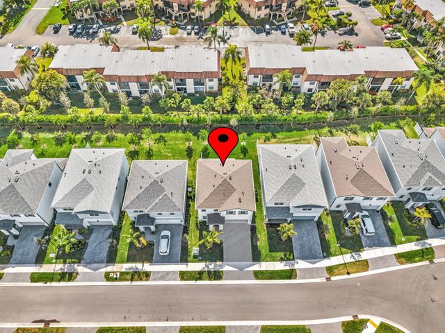 7268 Lenora Lane, Lake Worth, FL 33467