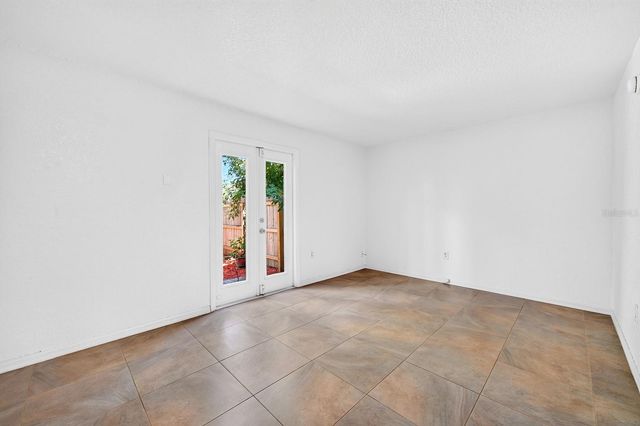 2423 E CENTRAL BOULEVARD 1, Orlando, FL 32803