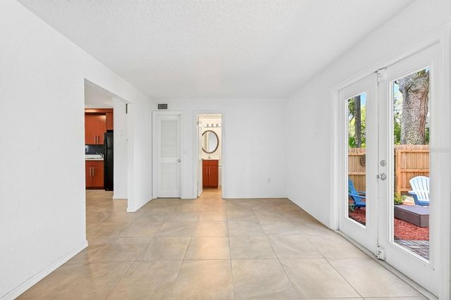 2423 E CENTRAL BOULEVARD 1, Orlando, FL 32803