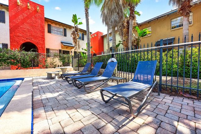 2423 E CENTRAL BOULEVARD 1, Orlando, FL 32803