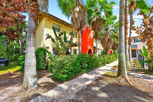 2423 E CENTRAL BOULEVARD 1, Orlando, FL 32803