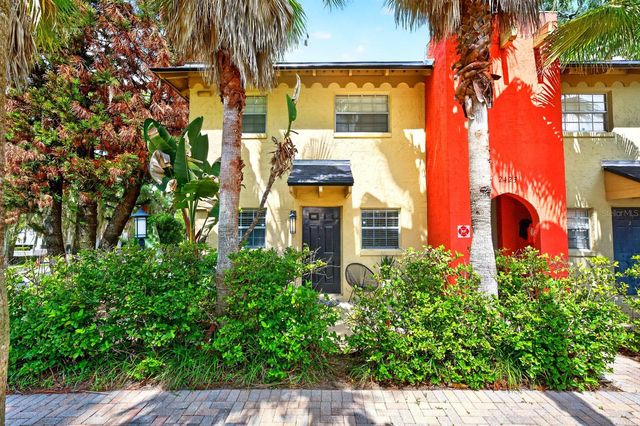 2423 E CENTRAL BOULEVARD 1, Orlando, FL 32803