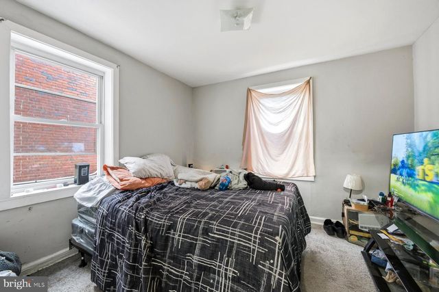 923 1ST ST, Baltimore, MD 21225