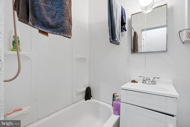 923 1ST ST, Baltimore, MD 21225