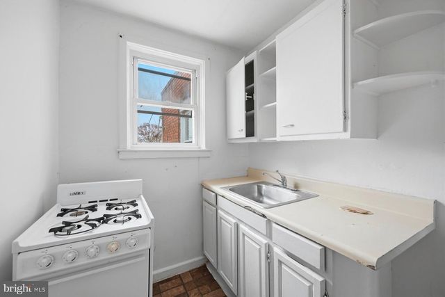 923 1ST ST, Baltimore, MD 21225