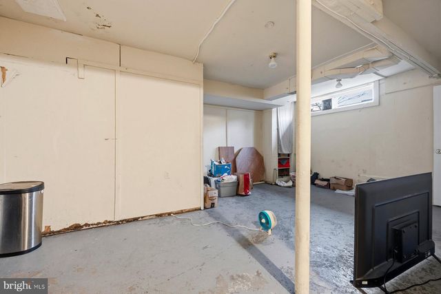 923 1ST ST, Baltimore, MD 21225