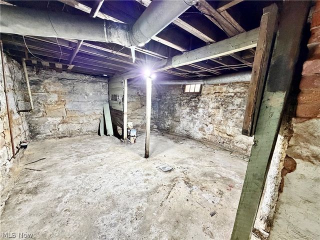 120 S Beaver Street, Lisbon, OH 44432