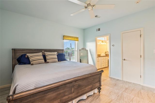 1617 Dick Bay Drive, Dickinson, TX 77539