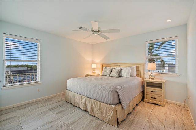 1617 Dick Bay Drive, Dickinson, TX 77539