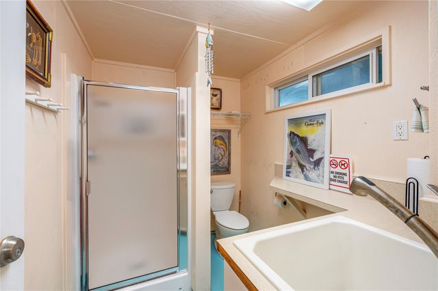 1617 Dick Bay Drive, Dickinson, TX 77539