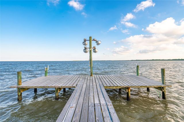 1617 Dick Bay Drive, Dickinson, TX 77539