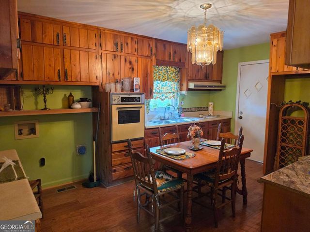4107 Belvedere Drive, Gainesville, GA 30506