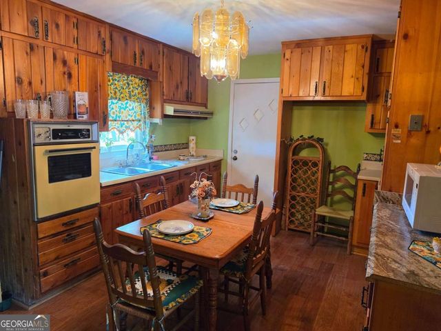 4107 Belvedere Drive, Gainesville, GA 30506