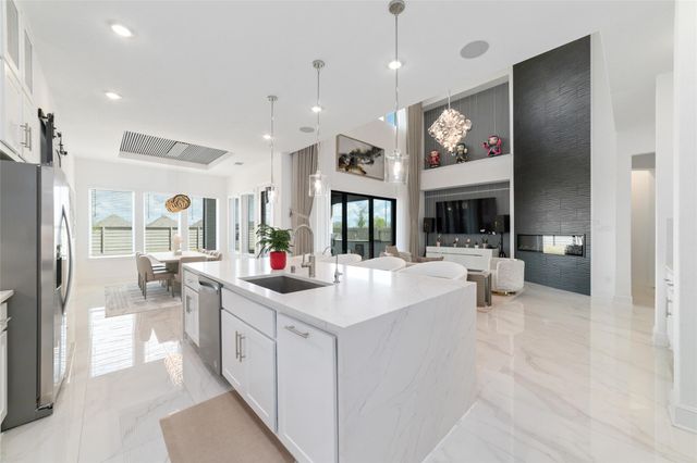 5119 Flowery Creek Rd, Manvel, TX 77578