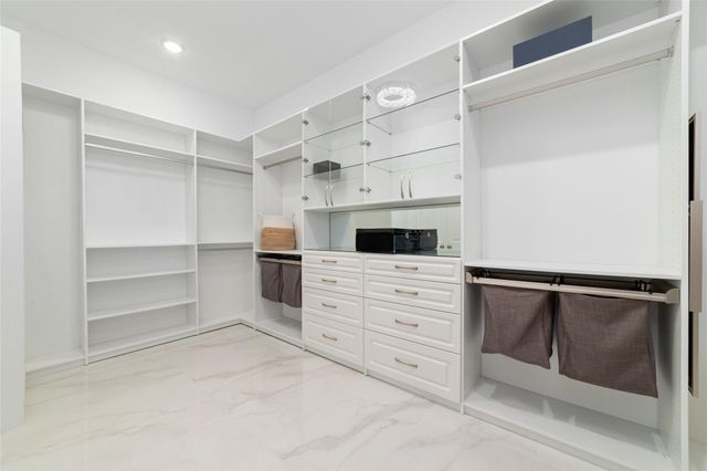 5119 Flowery Creek Rd, Manvel, TX 77578