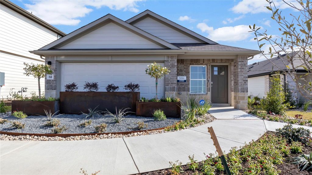184 Juan Cordona DR, Buda, TX 78610