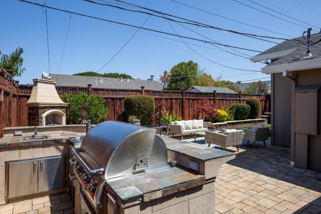 316 Hiller Street, Belmont, CA 94002