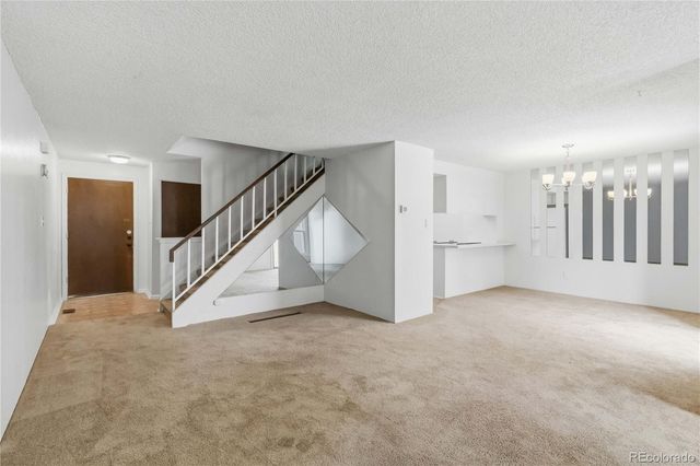 3040 S Macon Circle, Aurora, CO 80014