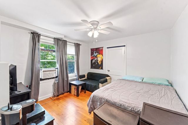 41 Rochambeau Avenue, Providence, RI 02906