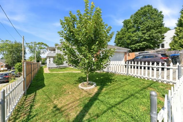 41 Rochambeau Avenue, Providence, RI 02906