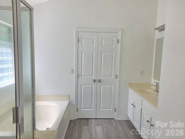 10317 Stoneykirk Lane, Charlotte, NC 28269