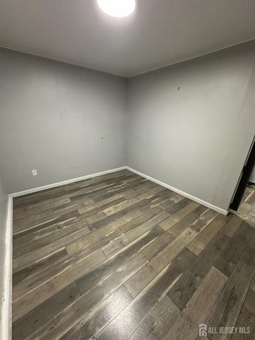 134 Benart Place, Middlesex, NJ 08846