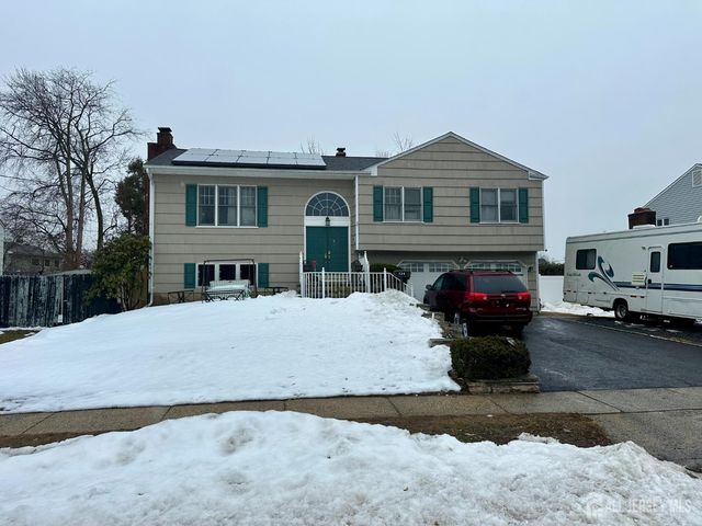 134 Benart Place, Middlesex, NJ 08846