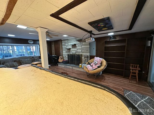 134 Benart Place, Middlesex, NJ 08846