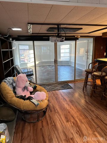 134 Benart Place, Middlesex, NJ 08846