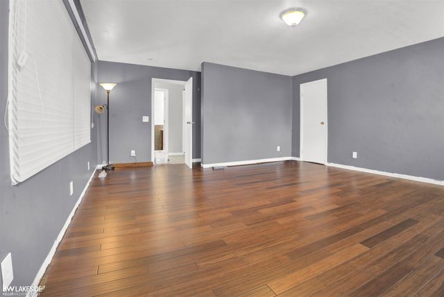 3207 Caroline Street, Auburn Hills, MI 48326