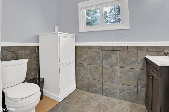 3207 Caroline Street, Auburn Hills, MI 48326