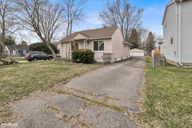 3207 Caroline Street, Auburn Hills, MI 48326