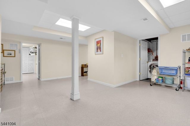 61 Campbell Rd, Hillsborough Twp., NJ 08844