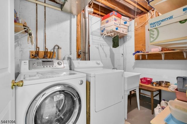61 Campbell Rd, Hillsborough Twp., NJ 08844