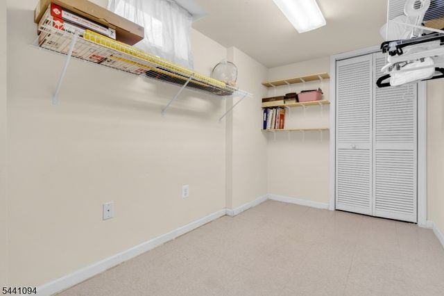 61 Campbell Rd, Hillsborough Twp., NJ 08844