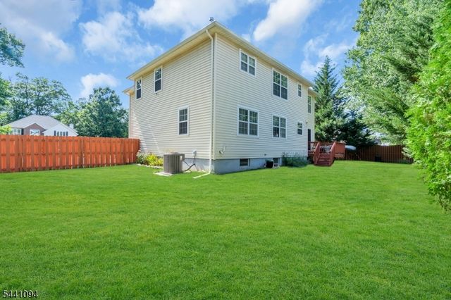 61 Campbell Rd, Hillsborough Twp., NJ 08844