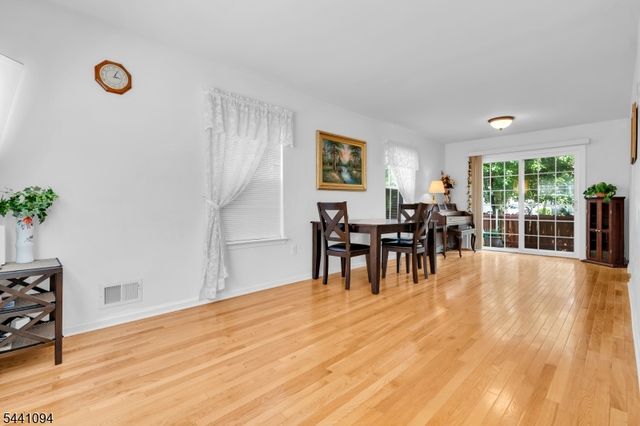 61 Campbell Rd, Hillsborough Twp., NJ 08844