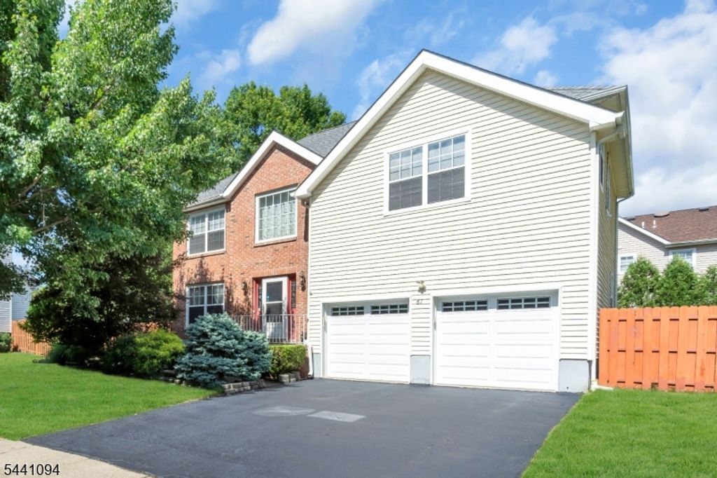 61 Campbell Rd, Hillsborough Twp., NJ 08844