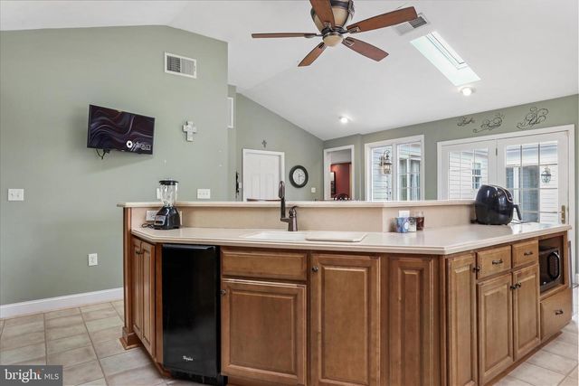 108 FOXHALL RD, Charles Town, WV 25414