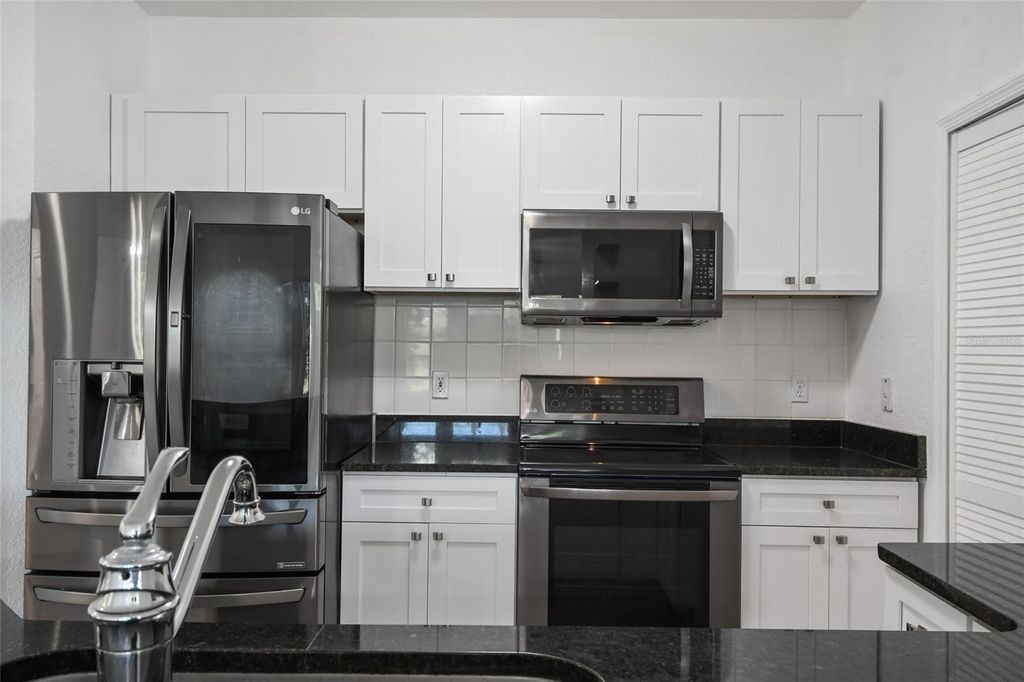 Image 16 of property listing at 8817 DUNES COURT 102, Kissimmee, FL 34747