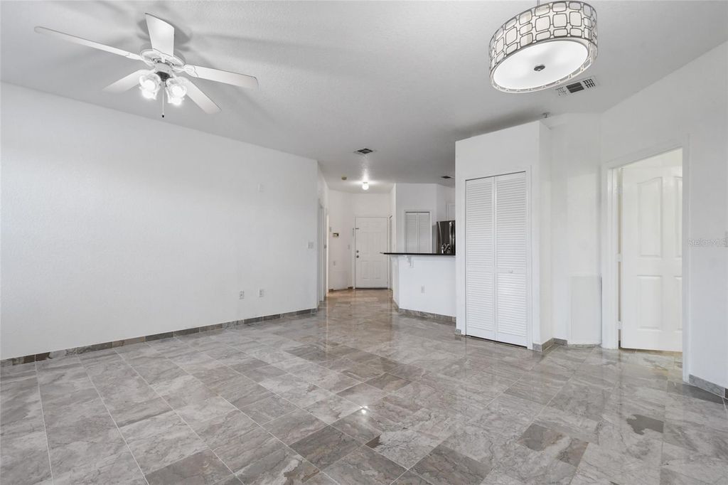 Image 23 of property listing at 8817 DUNES COURT 102, Kissimmee, FL 34747