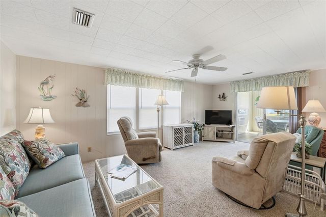 212 MARTINIQUE ROAD, North Port, FL 34287