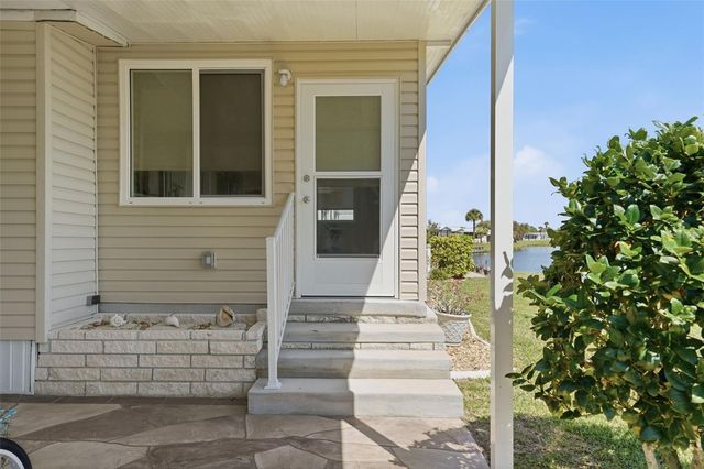 212 MARTINIQUE ROAD, North Port, FL 34287