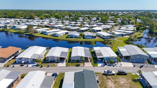 212 MARTINIQUE ROAD, North Port, FL 34287