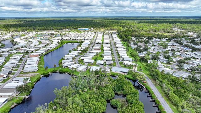 212 MARTINIQUE ROAD, North Port, FL 34287