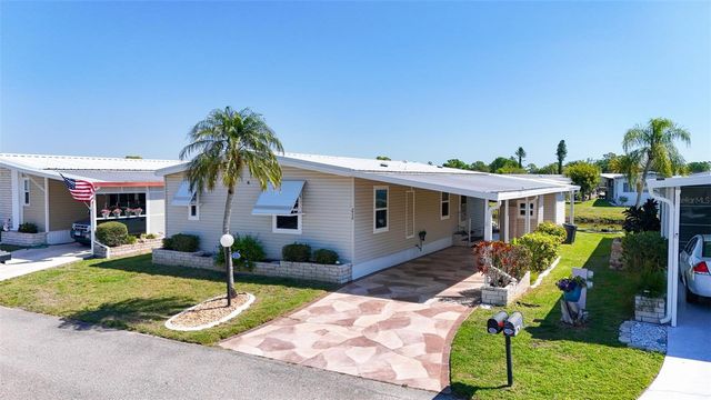 212 MARTINIQUE ROAD, North Port, FL 34287