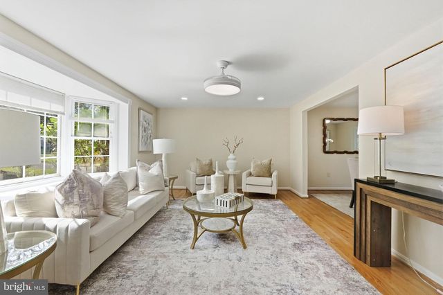 6512 CAPE CT, Falls Church, VA 22043