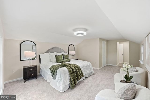6512 CAPE CT, Falls Church, VA 22043